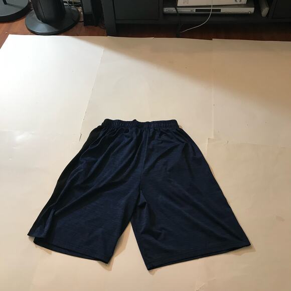 ESSENTIAL ELEMENTS Shorts Men’s M - Picture 2 of 6